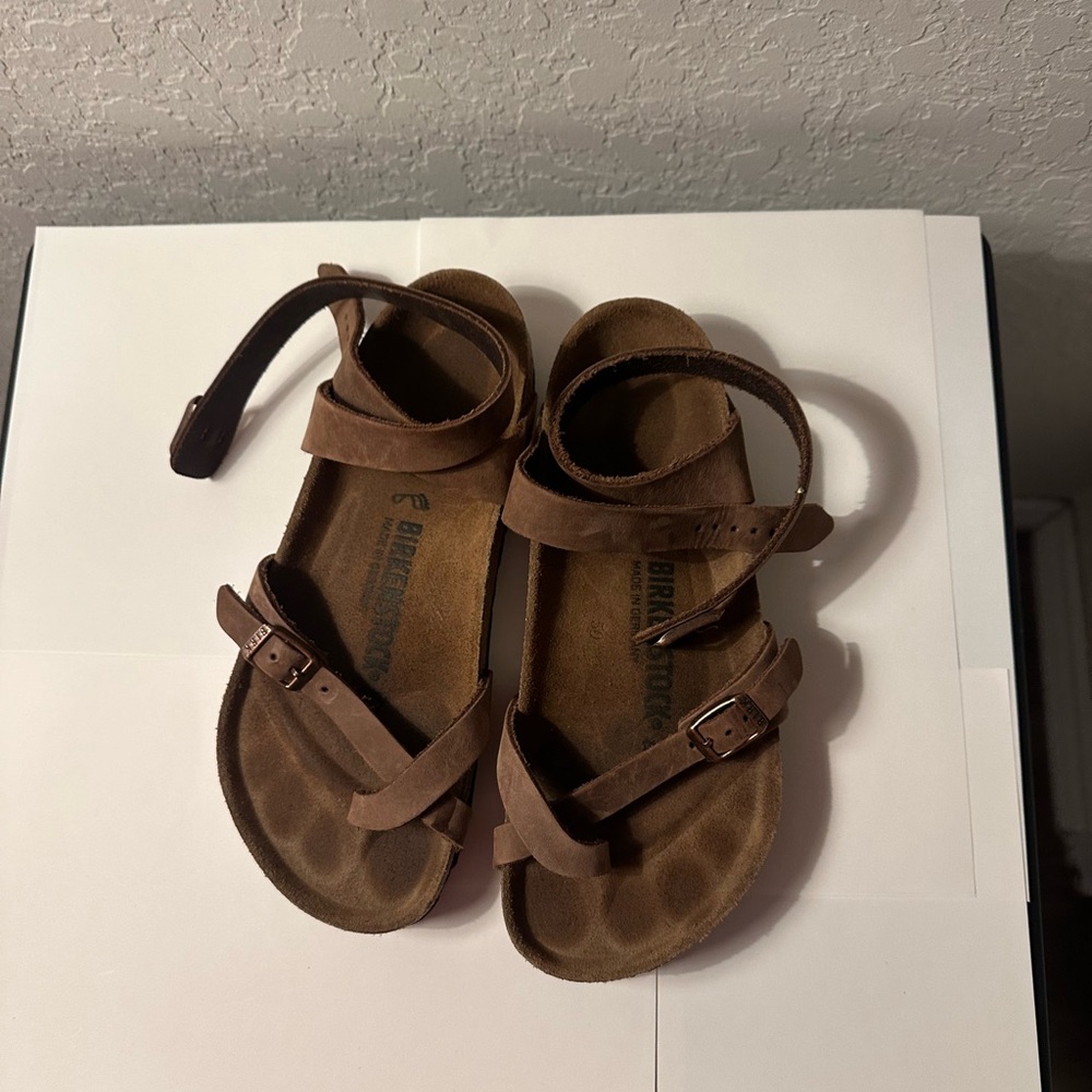 Birkenstock Brown Women's Sandals 6 -6.5 size 37